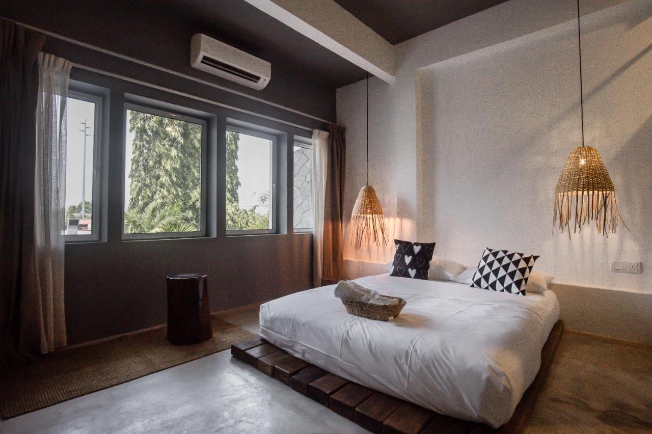 Amazing Home Inn George Town Bagian luar foto